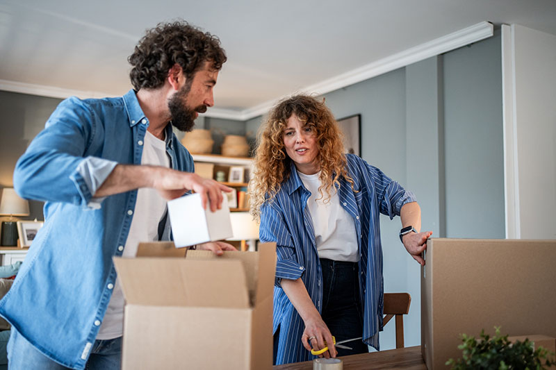 Stow-Moving-House-Blog Moving House? Here’s How Self-Storage Makes It So Much Easier